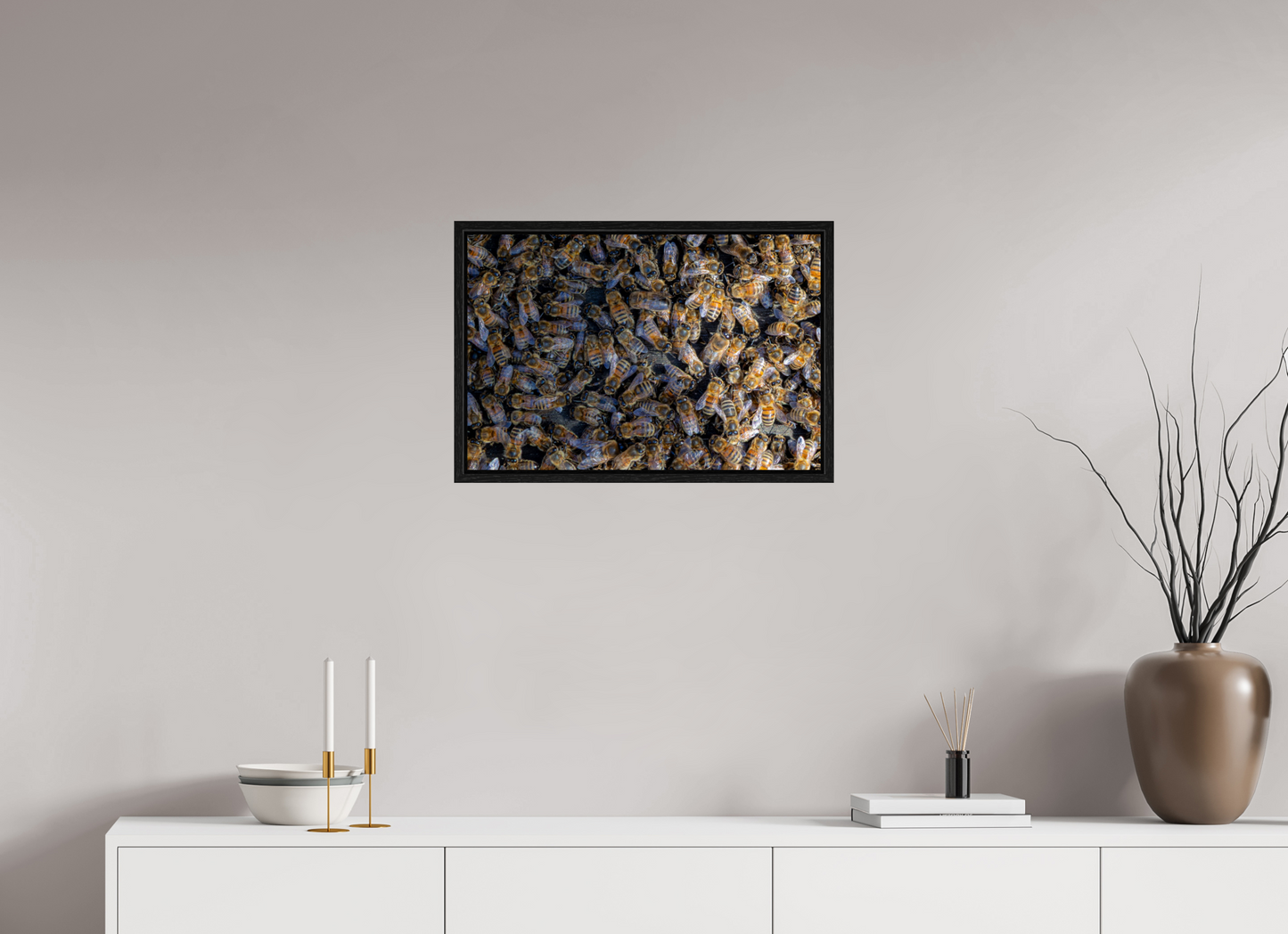 60 x 40 cm, Floater Frame Goldenes Gewimmel – Fine Art Print